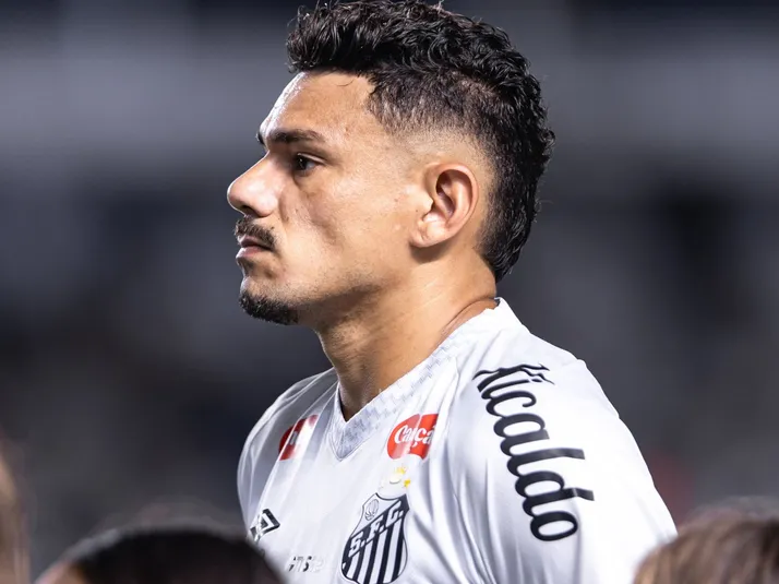 Coritiba busca a contratação de Tiquinho Soares, do Santos