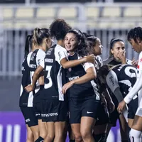 Corinthians faz primeiro treino em Londres para a disputa do Mundial de Clubes Feminino