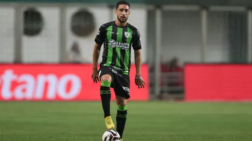 Zagueiro Júlio César, novo reforço do Ceará. Foto: Gilson Lobo/AGIF