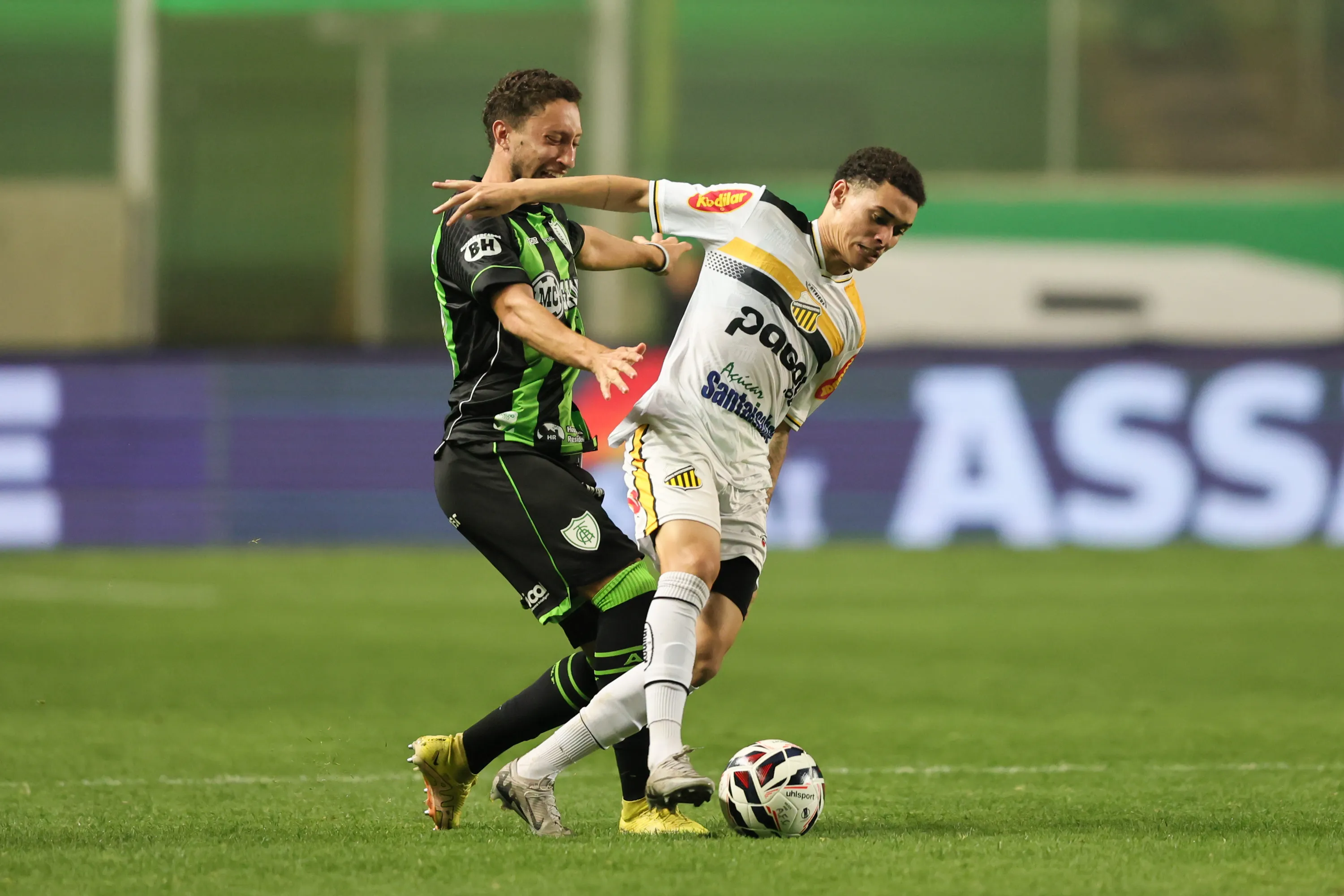 Júlio César pela Série B 2025 Foto: Gilson Lobo/AGIF