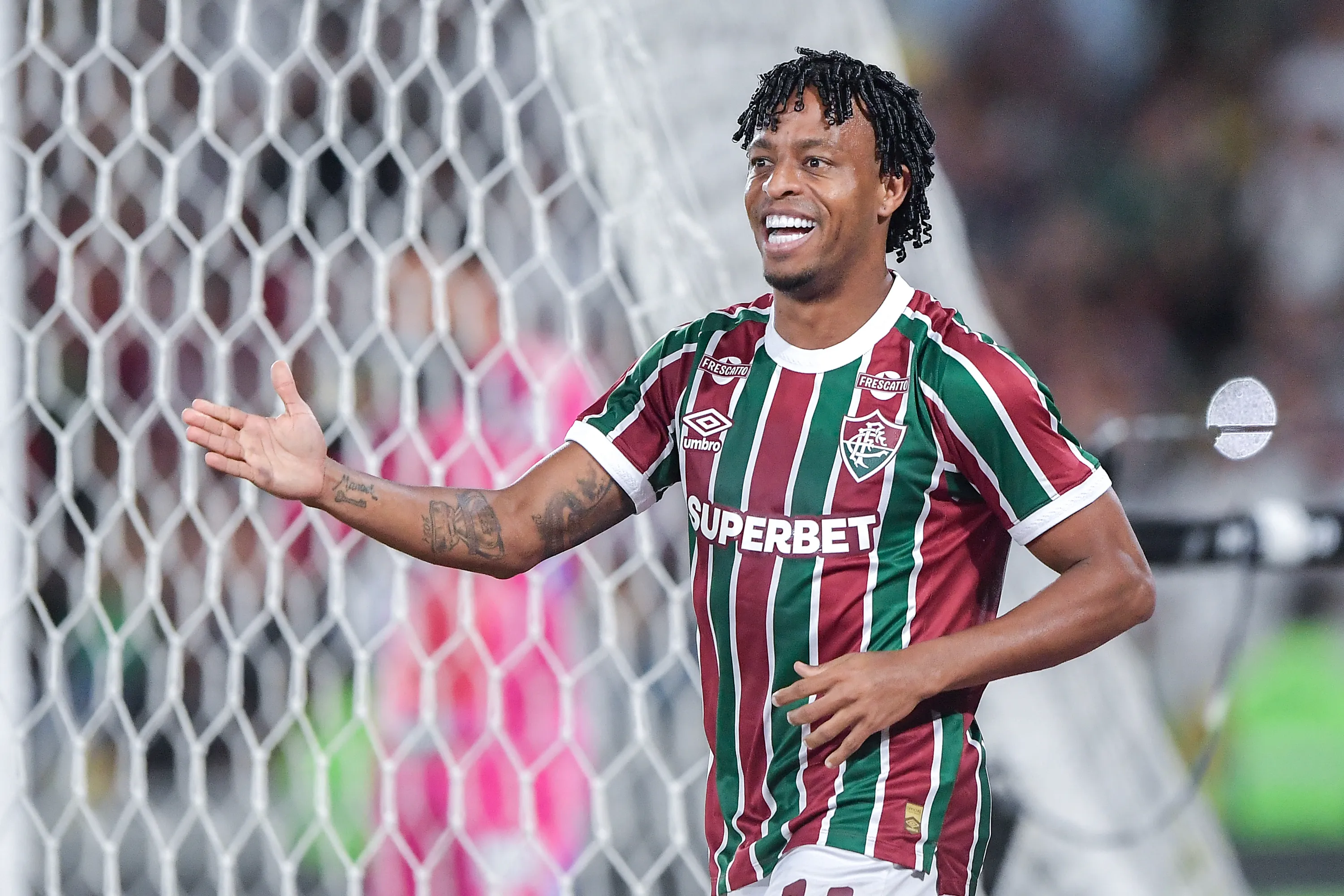 Keno no campeonato Brasileiro A 2025. Foto: Thiago Ribeiro/AGIF