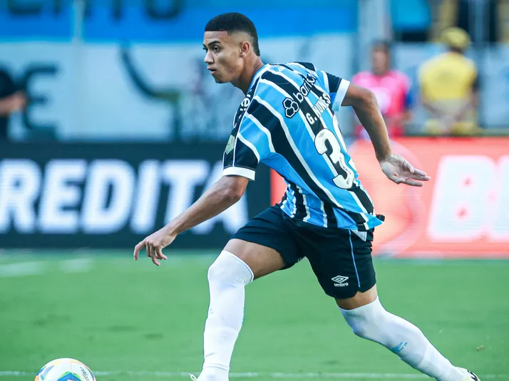 Gustavo Nunes, ex-Grêmio, acerta contrato com o Swansea City