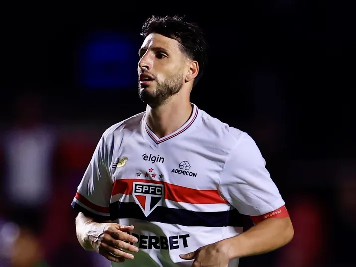 São Paulo deve ter Calleri à disposição contra o Palmeiras