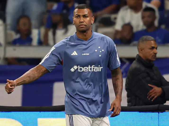 Cruzeiro avalia empréstimo de Walace, volante prioriza o mercado exterior