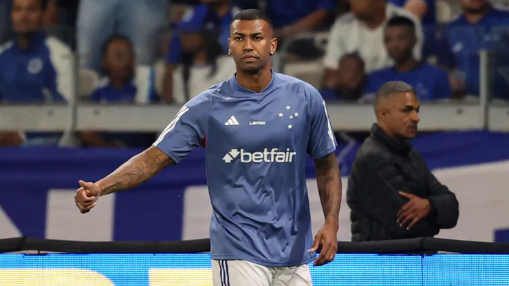 Walace está de saída do Cruzeiro.