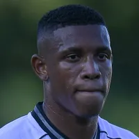 Danilo ameaçou rescindir com o Botafogo