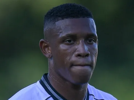Danilo ameaçou rescindir com o Botafogo