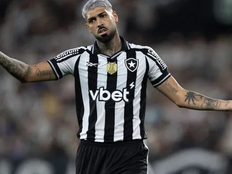 Torcida do Fluminense pede Alexander Barboza, do Botafogo