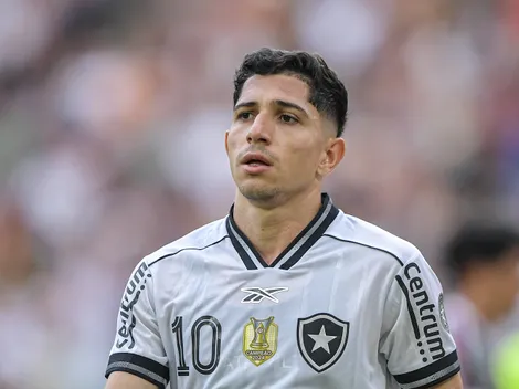 Rafael, ex-Botafogo, responde comentário sobre Savarino no Fluminense