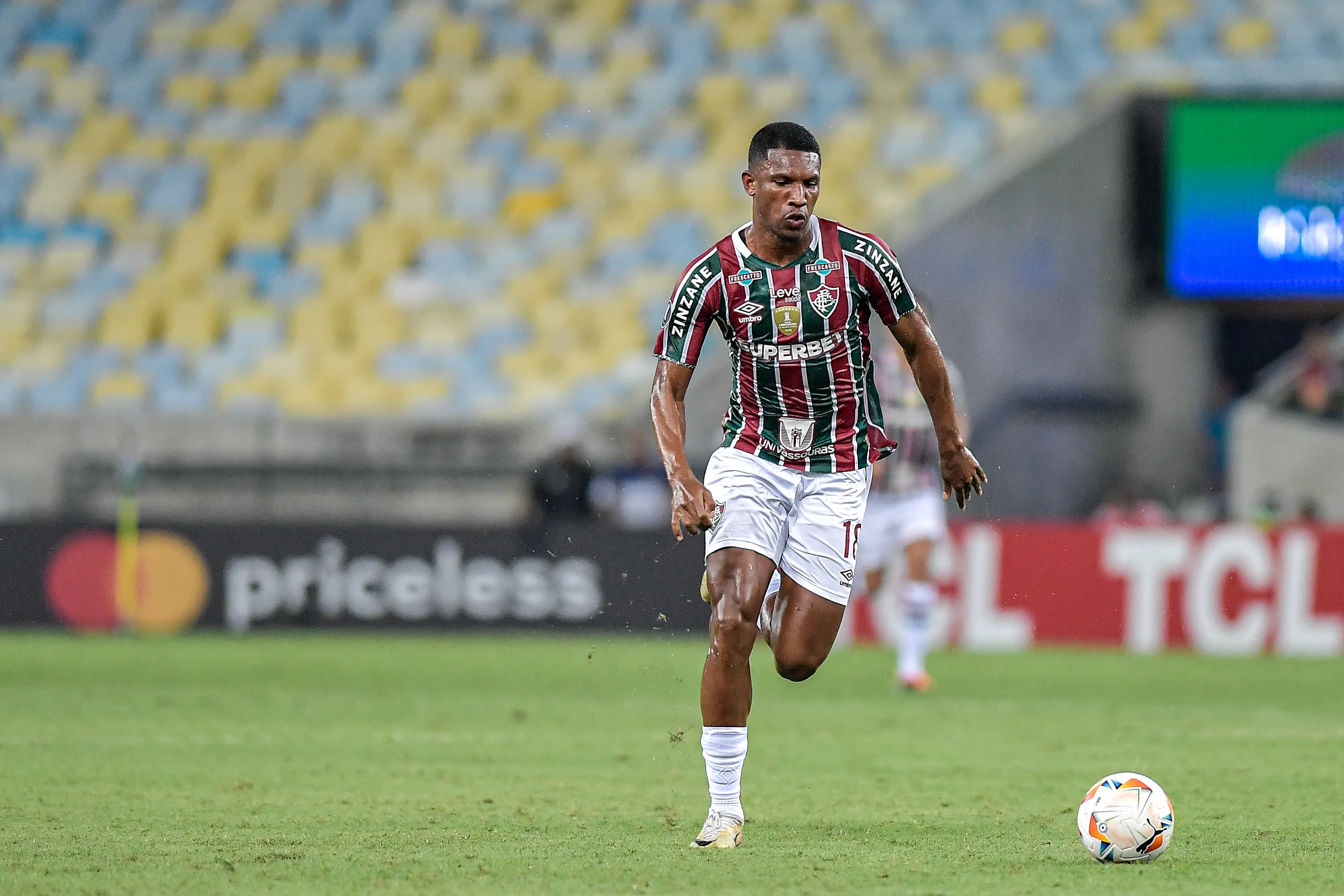 Lelê atuando no Fluminense em 2024 – Foto: Thiago Ribeiro/AGIF