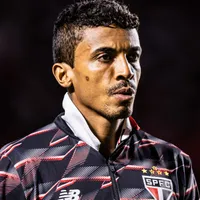 Luiz Gustavo vai precisar de 15 a 20 dias no Athletico-PR