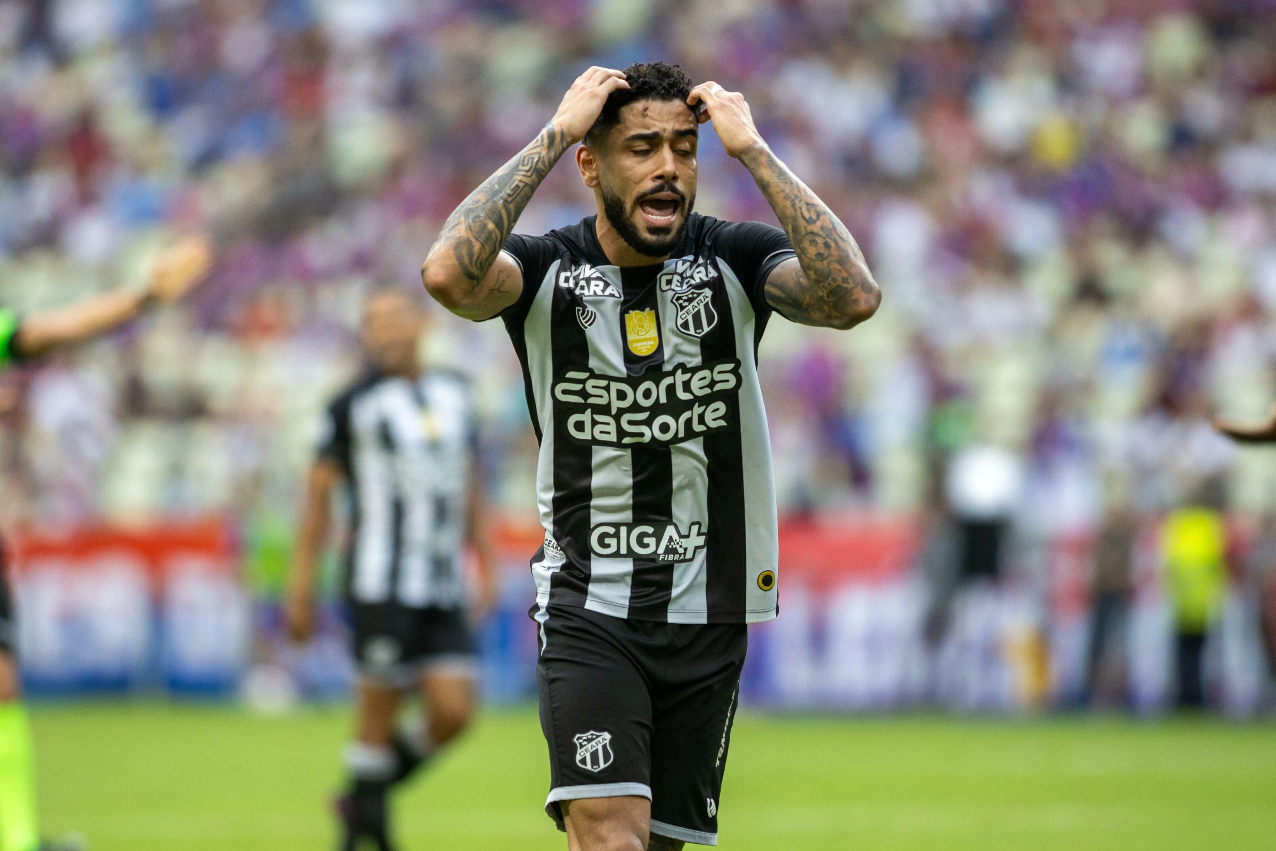 Matheus Bahia durante partida entre Fortaleza e Ceará no Campeonato Cearense de 2025. Foto: Baggio Rodrigues/AGIF