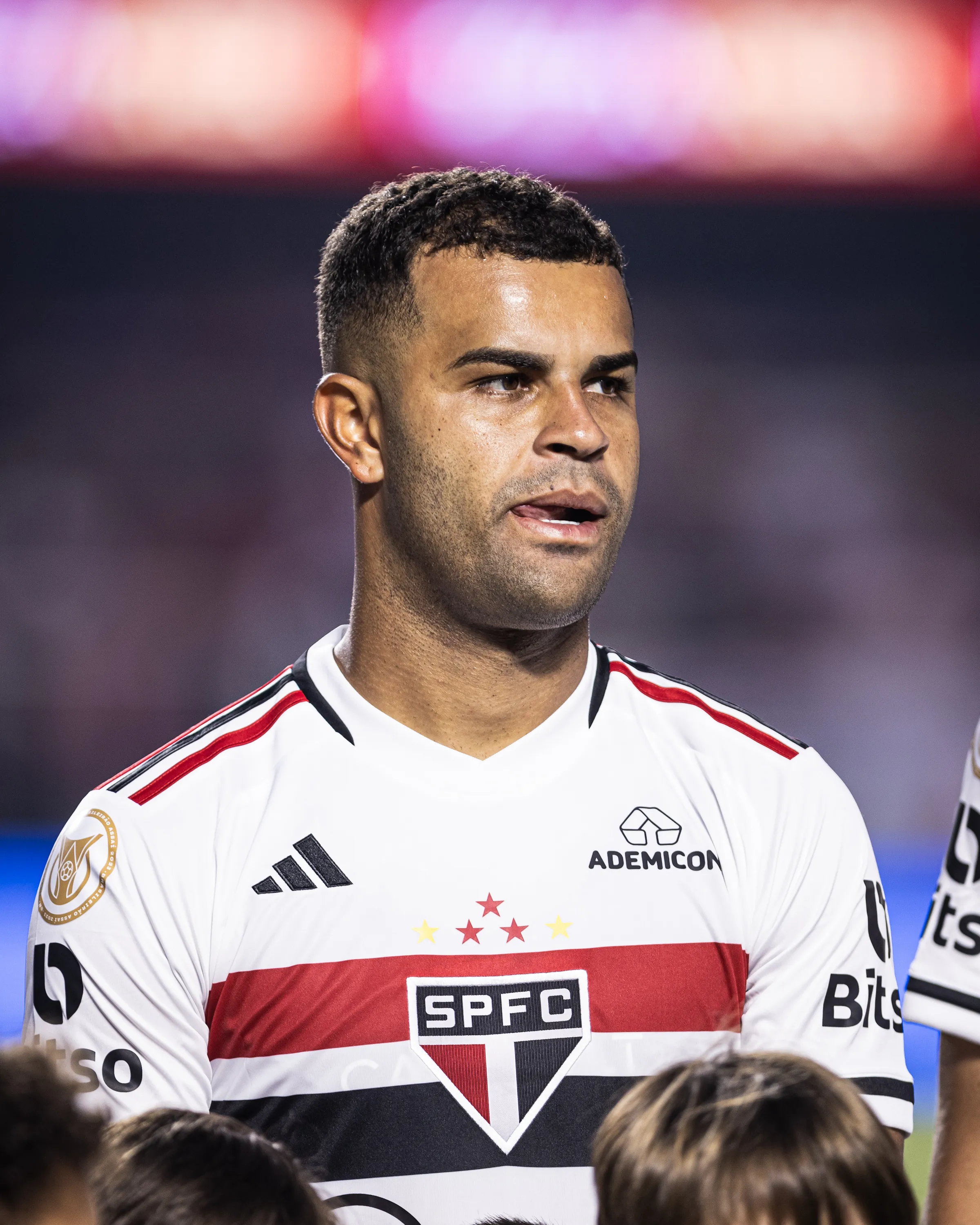 SP – SAO PAULO – 26/11/2023 – BRASILEIRO A 2023, SAO PAULO X CUIABA – Alisson jogador do Sao Paulo durante partida contra o Cuiaba no estadio Morumbi pelo campeonato Brasileiro A 2023. Foto: Abner Dourado/AGIF