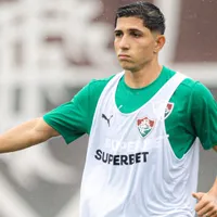 Savarino não vai estrear pelo Fluminense contra o Flamengo