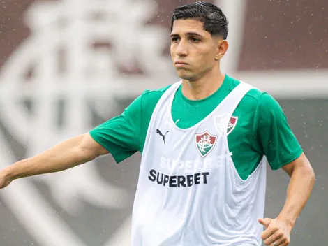 Savarino não vai estrear pelo Fluminense contra o Flamengo