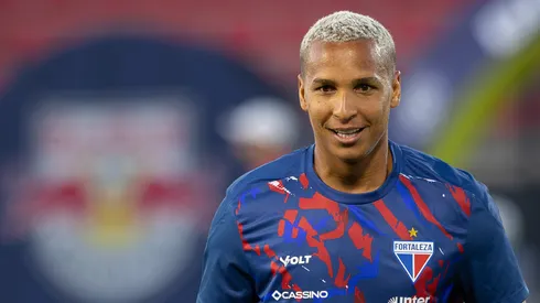 Deyverson jogador do Fortaleza durante partida contra o Bragantino no estádio Cícero De Souza Marques pelo campeonato Brasileiro A 2025. Foto: Joisel Amaral/AGIF