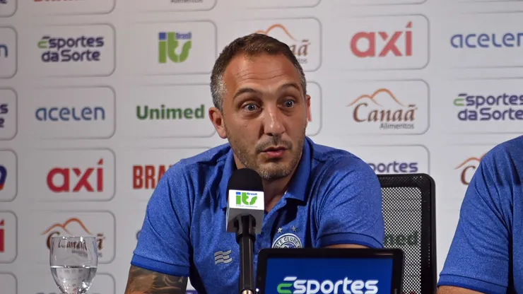 Rogerio Ceni, tecnico do Bahia e o diretor Cadu Santoro durante entrevista coletiva de imprensa na Arena Fonte Nova. Foto: Walmir Cirne/AGIF
