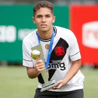 Paulinho, jovem lateral revelado pelo Vasco, reforça o Fortaleza
