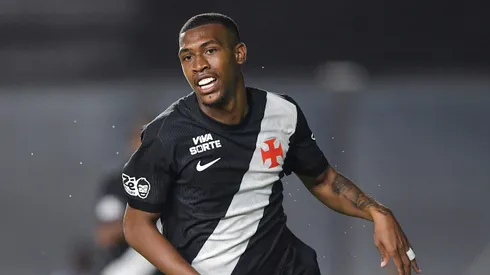 Rayan jogador do Vasco durante partida contra o Marica no estadio Sao Januario pelo campeonato Carioca 2026. Foto: Thiago Ribeiro/AGIF