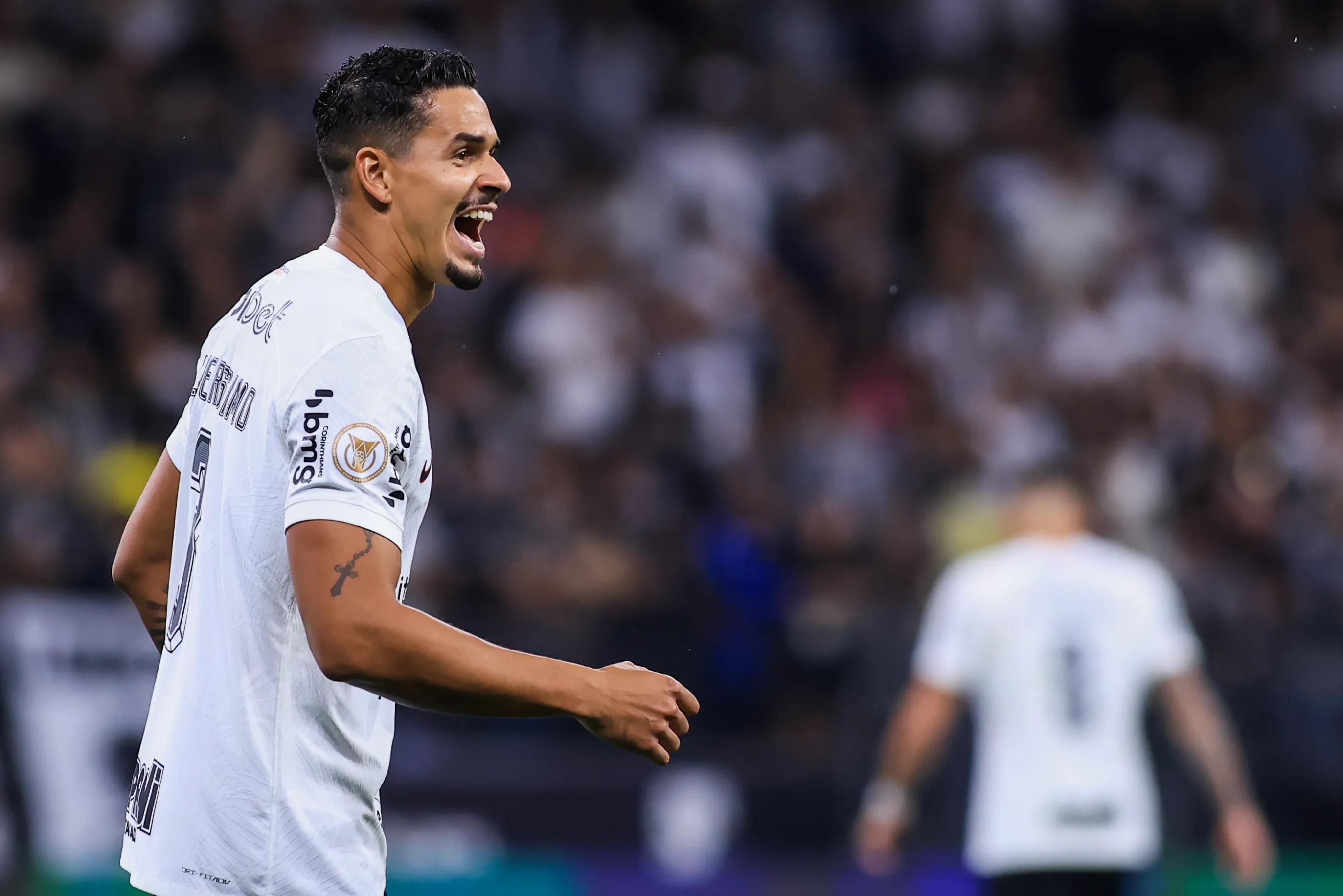 Lucas Veríssimo não negocia com o Atlético-MG. Foto: Marcello Zambrana/AGIF