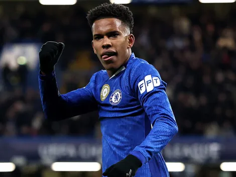 Estêvão brilha com golaço pelo Chelsea neste domingo