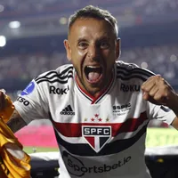 Rafinha aceita retornar ao São Paulo para trabalhar internamente