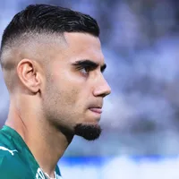 Torcida do Palmeiras exalta grande desempenho de Andreas Pereira neste começo de ano