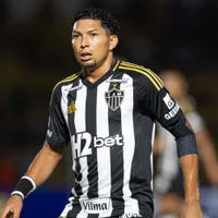 Marcelo Paz confirma interesse do Corinthians em Rony, mas nega acerto