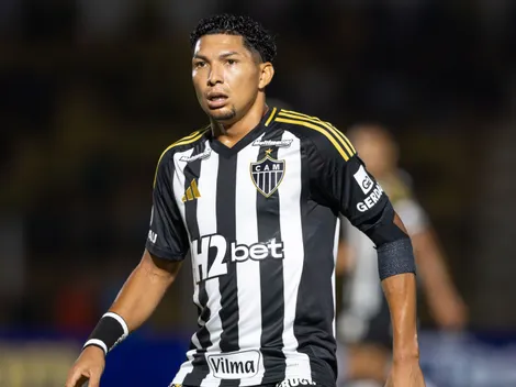 Marcelo Paz confirma interesse do Corinthians em Rony, mas nega acerto