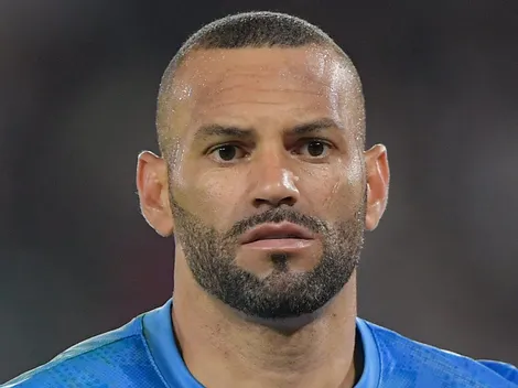 Weverton é criticado no Grêmio após falhas no GreNal