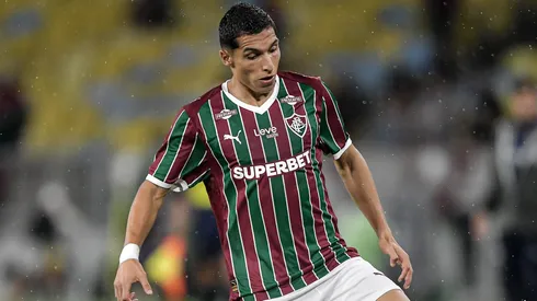 Fluminense encaminha renovação de Kevin Serna