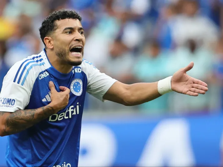 William recebe críticas de torcedores do Cruzeiro após clássico