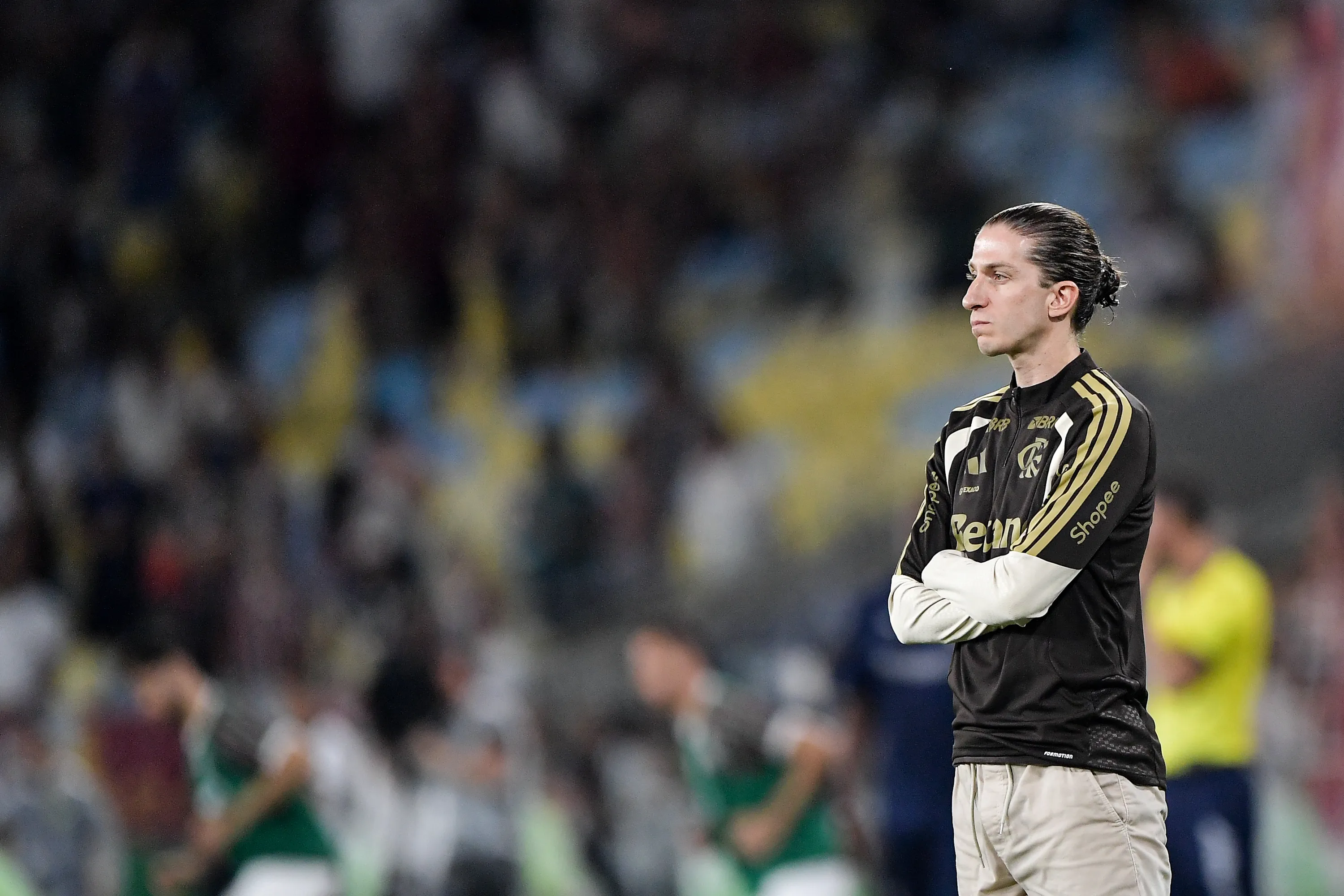 RJ – RIO DE JANEIRO – 25/01/2026 – CARIOCA 2026, FLUMINENSE X FLAMENGO – Filipe Luis tecnico do Flamengo durante partida contra o Fluminense no estadio Maracana pelo campeonato Carioca 2026. Foto: Thiago Ribeiro/AGIF