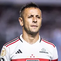 Rafinha manda aviso ao São Paulo: "Discurso de fracassado"