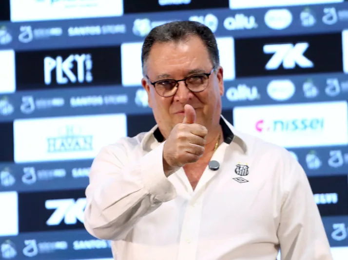 Marcelo Teixeira quer rapidez para trazer reforço para o Santos