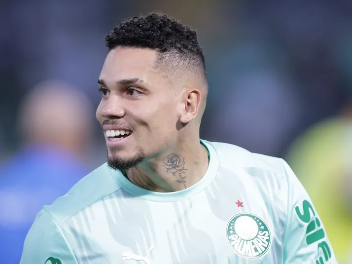 Paulinho inicia fase de transição física no Palmeiras