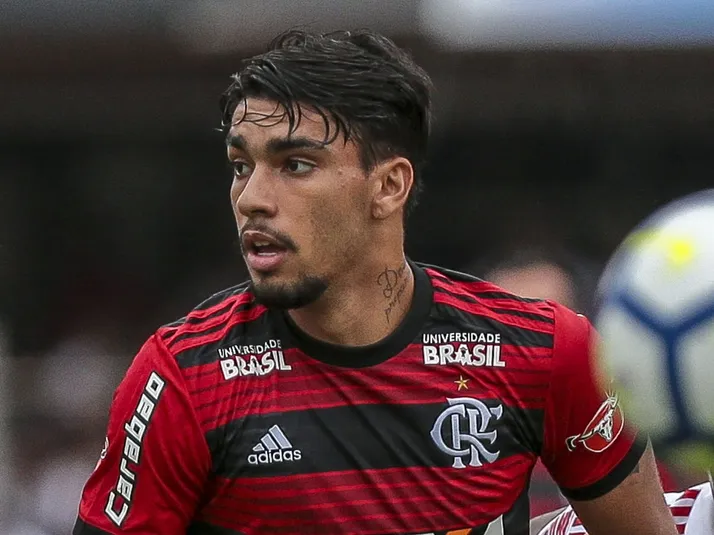 Flamengo impressiona imprensa inglesa com seu poderio financeiro