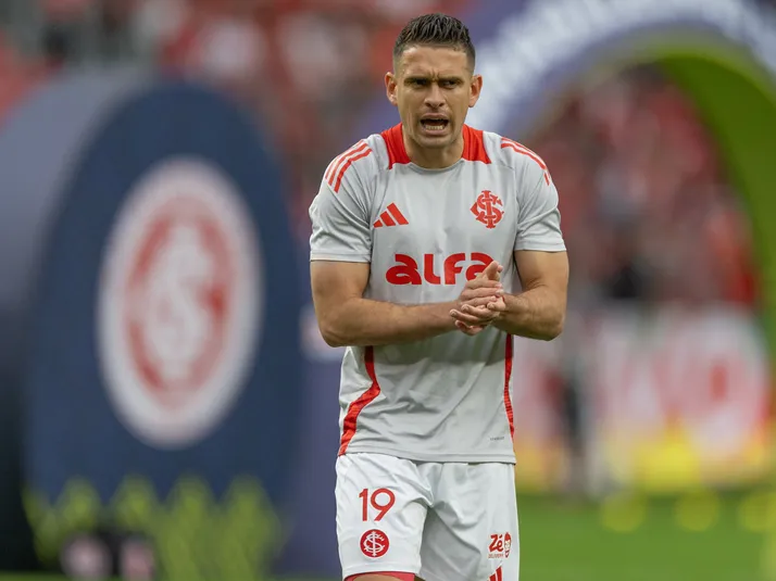 Magrão, ex-Internacional, faz revelação sobre encontro com Borré