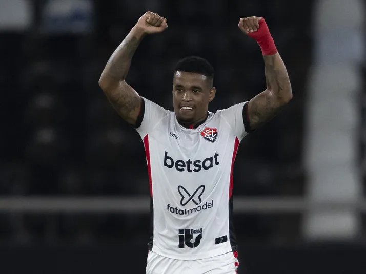 CSKA dificulta ida de Alerrandro para o Internacional