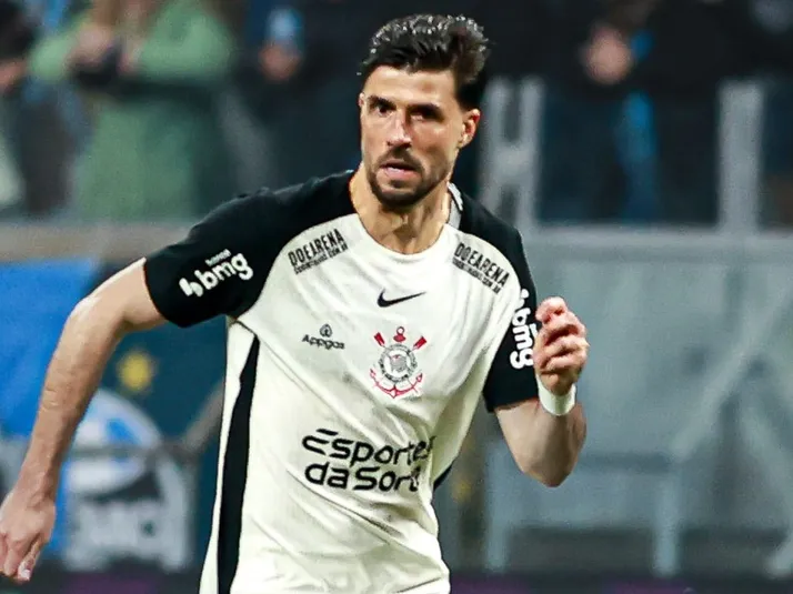 Héctor deixa o Corinthians e assina com o Gil Vicente