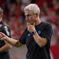 Sobis vê soberba de Luís Castro em GreNal