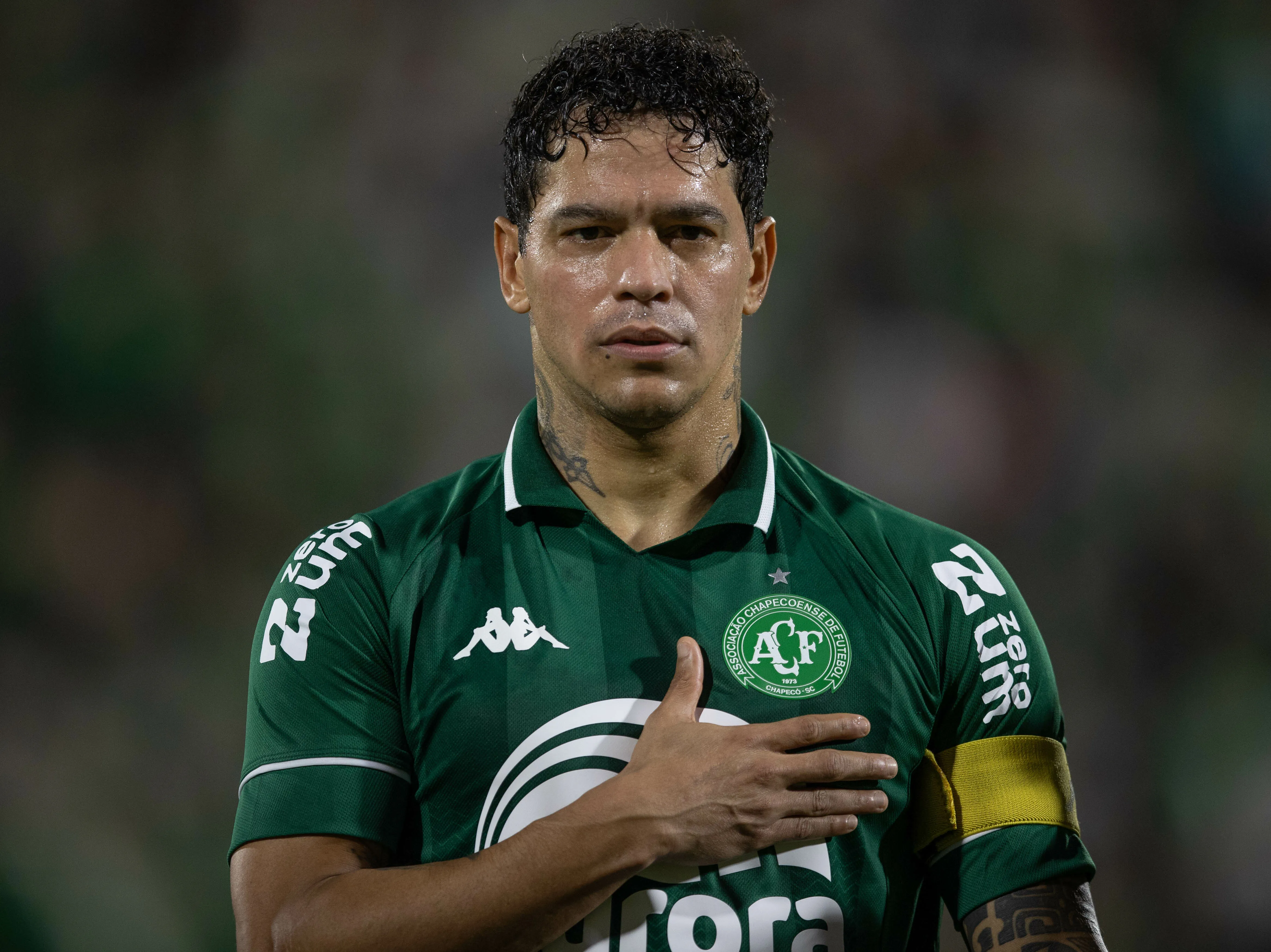 Giovanni Augusto jogador do Chapecoense durante partida contra o Operario no estadio Arena Conda pelo campeonato Brasileiro B 2025. Foto: Liamara Polli/AGIF