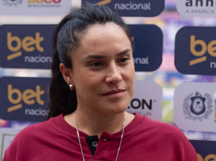 Sport renova com a técnica Macarena Deichler