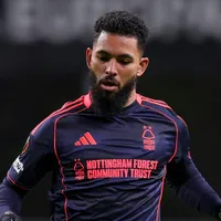 Especulado no Vasco, Douglas Luiz acerta volta ao Aston Vila