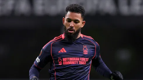 BRAGA, PORTUGAL – JANUARY 22: Douglas Luiz of Nottingham Forest FC controls the ball during the UEFA Europa League 2025/26 League Phase MD7 match between SC Braga and Nottingham Forest FC at Estadio Municipal de Braga on January 22, 2026 in Braga, Portugal. (Photo by Diogo Cardoso/Getty Images)