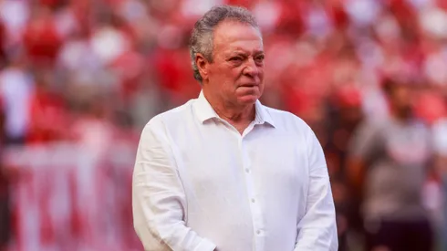 Abel Braga tecnico do Internacional durante partida contra o Bragantino no estadio Beira-Rio pelo campeonato Brasileiro A 2025. Foto: Luiz Erbes/AGIF