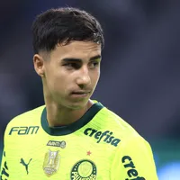 Vitor Reis, ex-Palmeiras, marca primeiro gol na Europa