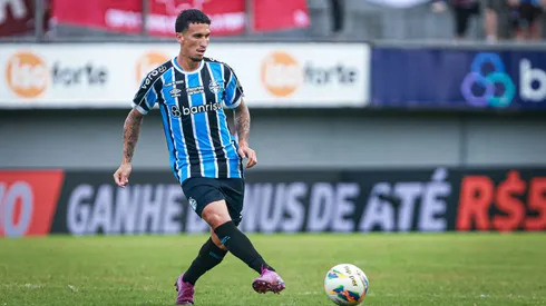 Dodi jogador do Gremio durante partida contra o Caxias no estadio Centenario pelo campeonato Gaucho 2024.