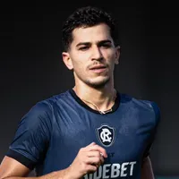 Ex-Athletico-PR, Vitor Bueno é anunciado no Remo