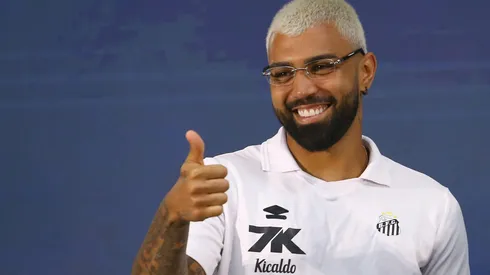 Gabigol mira os 100 gols pelo Santos